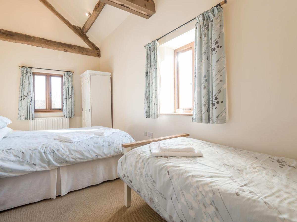 Glebe Barn Villa Caynham Luaran gambar