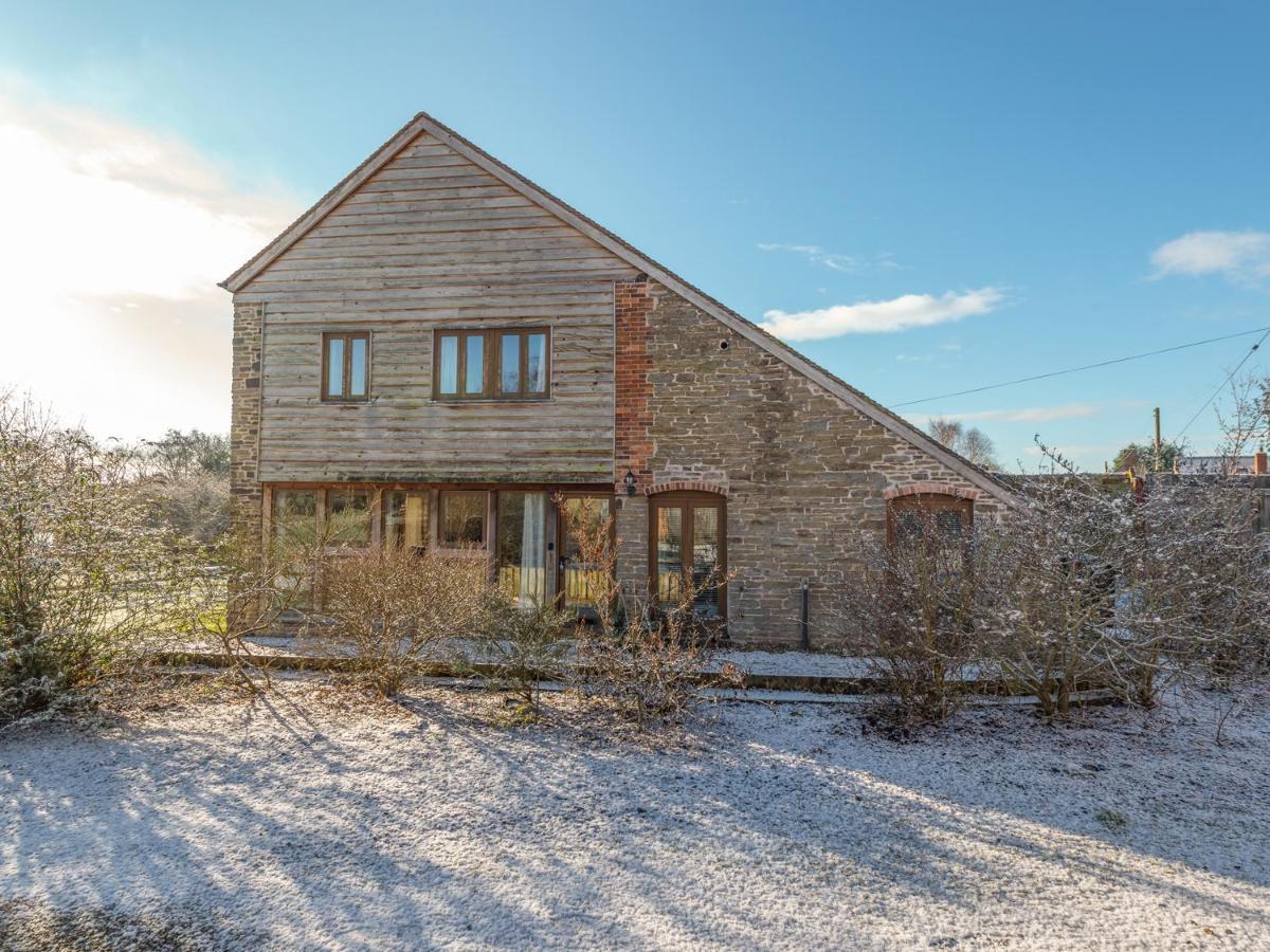Glebe Barn Villa Caynham Luaran gambar