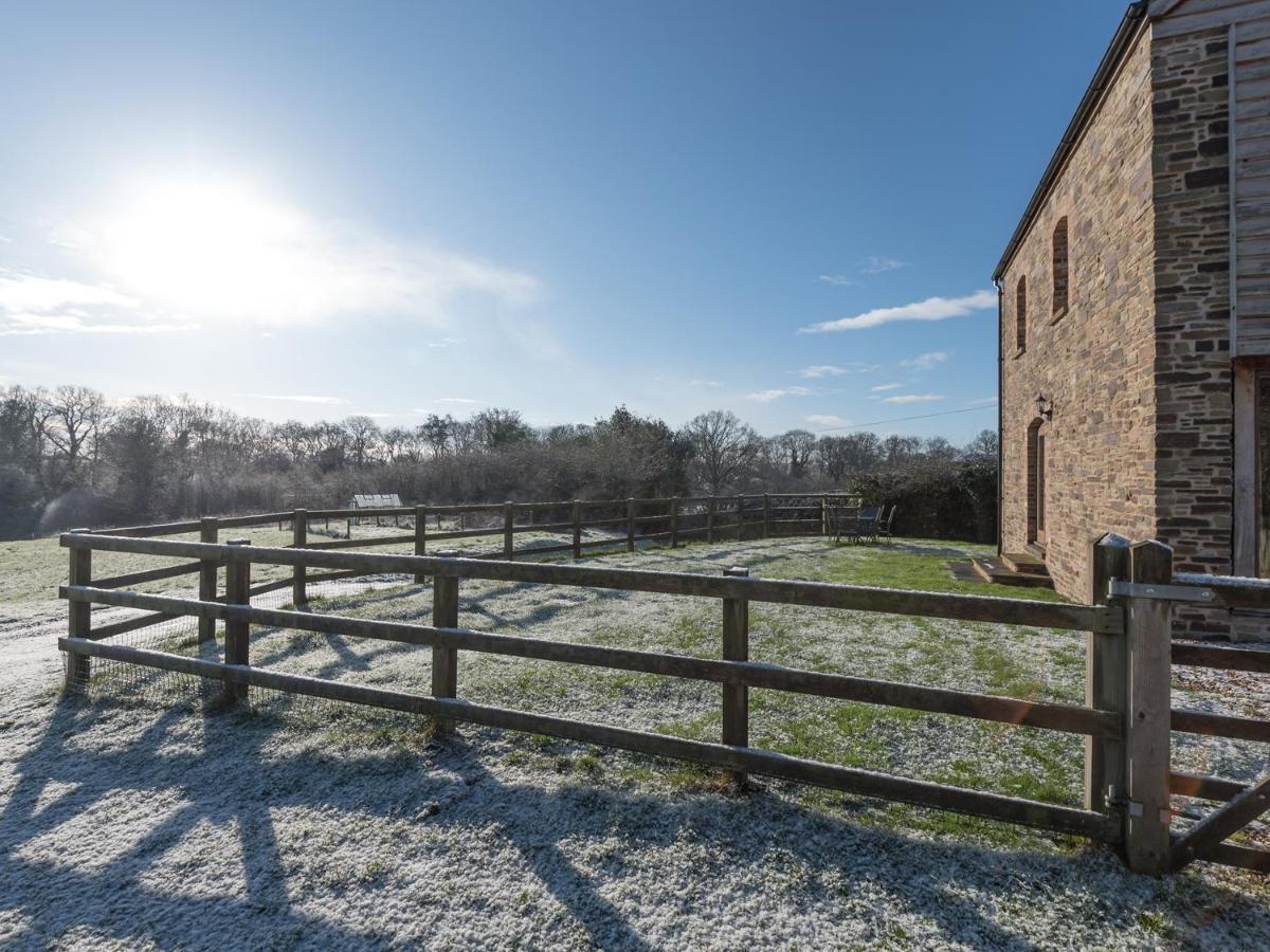 Glebe Barn Villa Caynham Luaran gambar